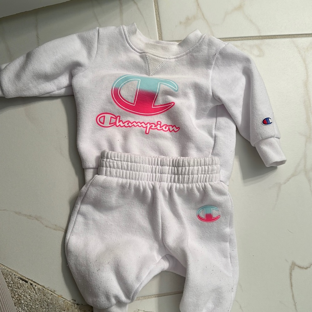 Champion Sweatsuit 3-6 month